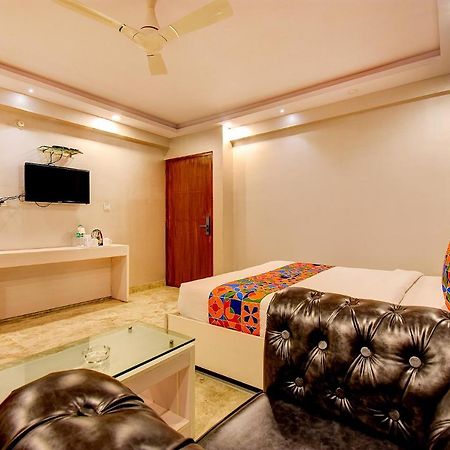 Fabhotel Srk Platinum Inn - Nr Forum Mall バンガロール エクステリア 写真