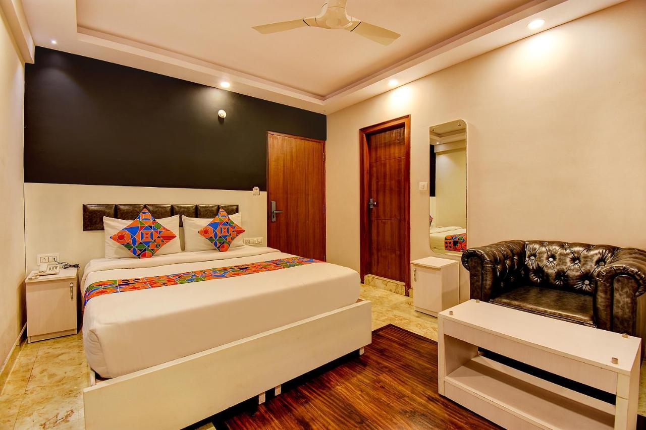 Fabhotel Srk Platinum Inn - Nr Forum Mall バンガロール エクステリア 写真