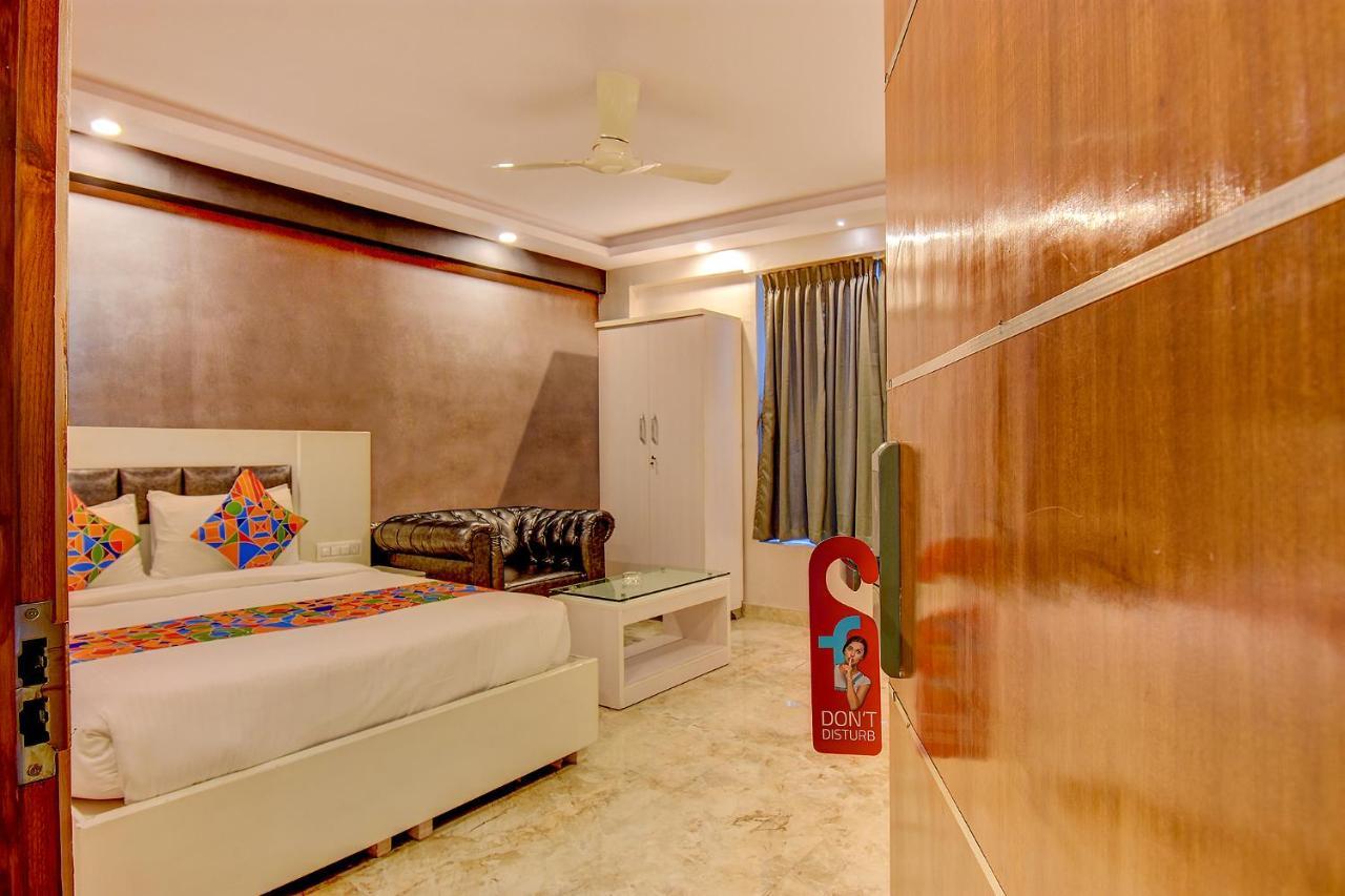 Fabhotel Srk Platinum Inn - Nr Forum Mall バンガロール エクステリア 写真