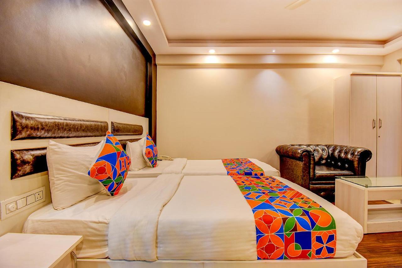 Fabhotel Srk Platinum Inn - Nr Forum Mall バンガロール エクステリア 写真