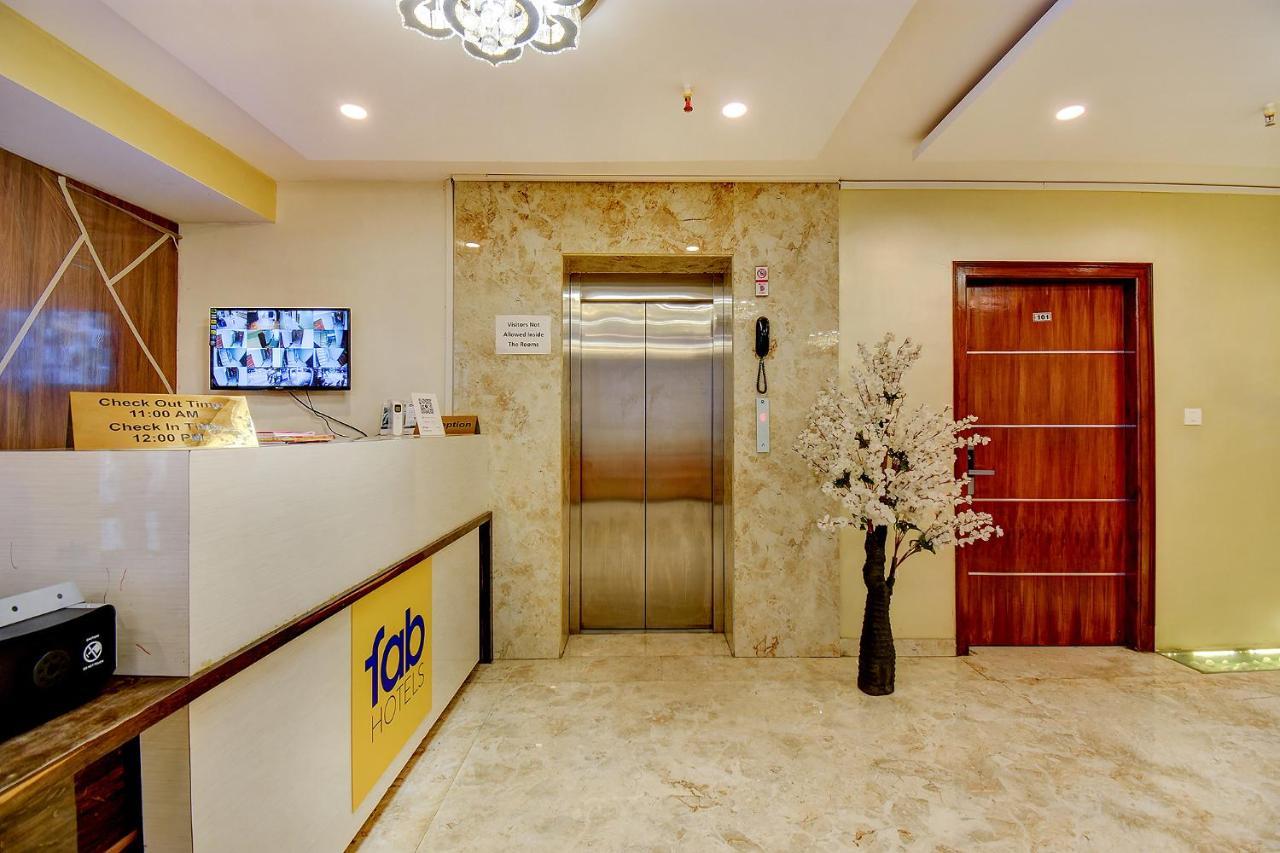 Fabhotel Srk Platinum Inn - Nr Forum Mall バンガロール エクステリア 写真